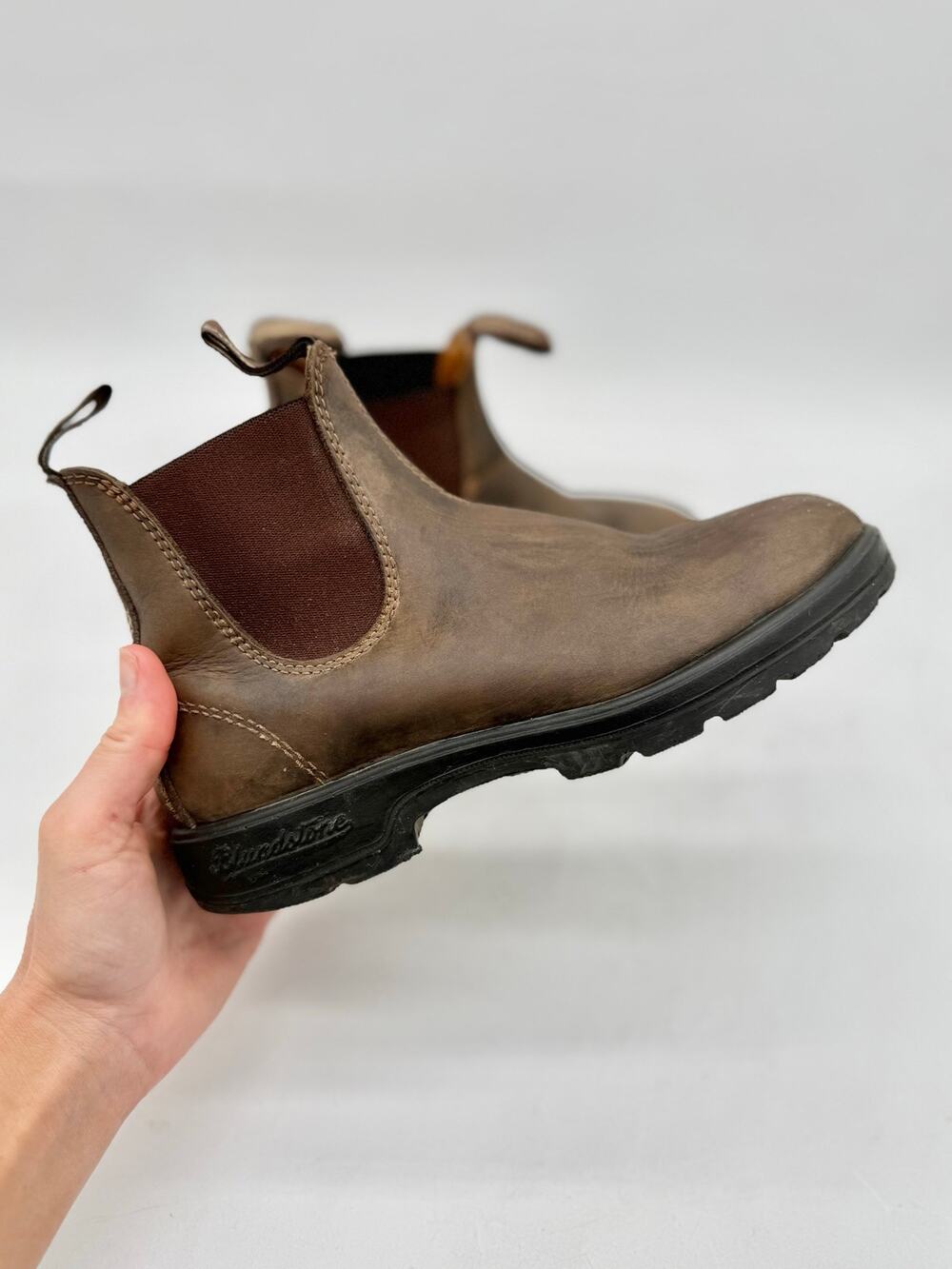Blundstone Rustic Brown 585 Leather Pull-On Chelsea Boots Women's Size 7.5